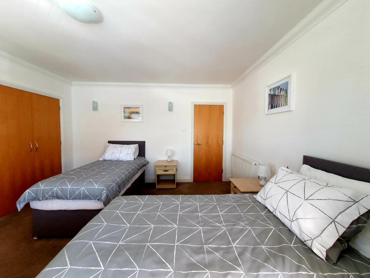 Top Quality Beach Front Apartment Sleep Up To 7 Guests Μπόρνμουθ Εξωτερικό φωτογραφία